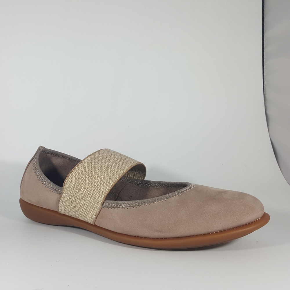The Flexx Beige Nubuck Mary Jane w/ Elastic Strap - Picture 2 of 4